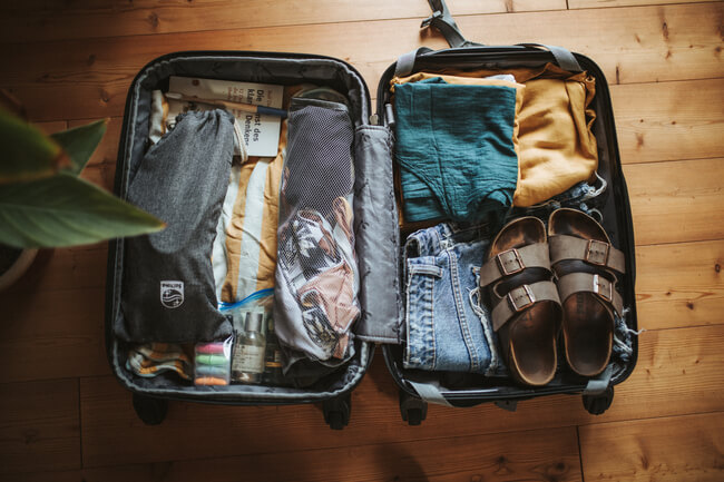 flüssigkeiten im koffer flug